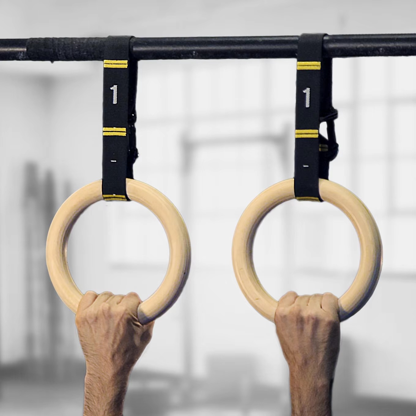 28/32mmの木製体操リング。滑り止め加工を施した白樺材製 - Gymnastic Ring Wood のレビューと価格